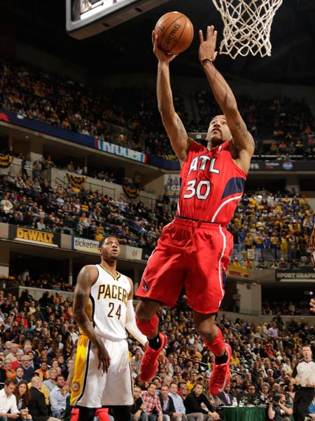 佩在里尔迎 佩在里尔迎