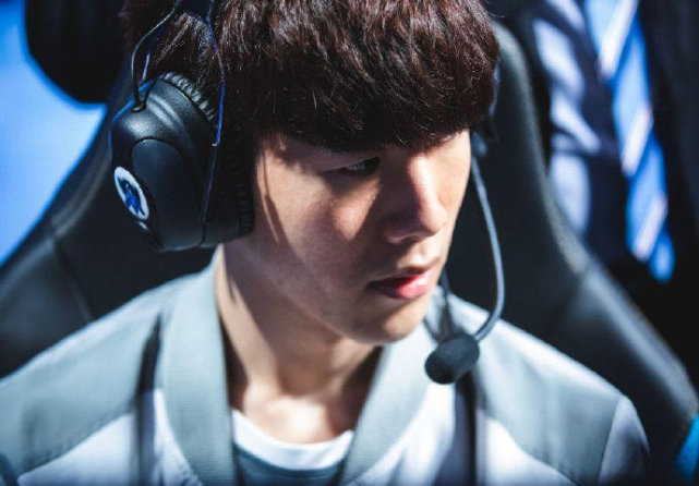 兰克举行告 兰克举行告