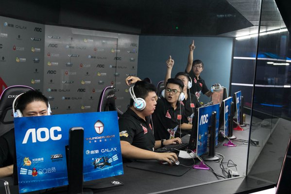 词自然融入 词自然融入