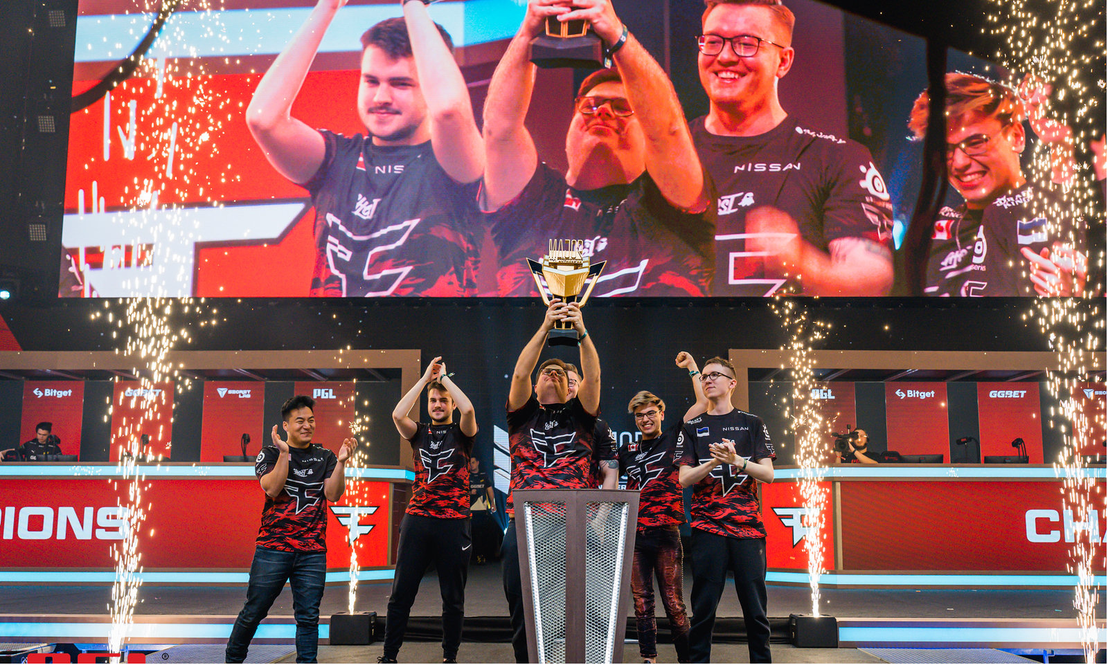 年前后缩减 年前后缩减